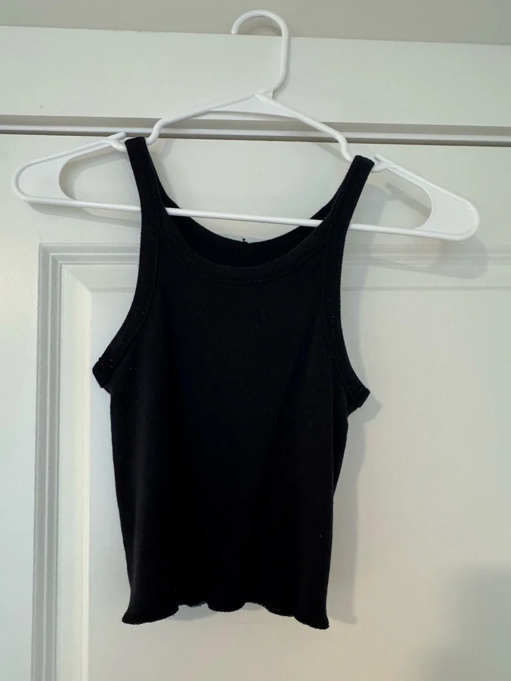 Urban Outfitters Black Ribbed Tank Top - Picture 1 of 3
